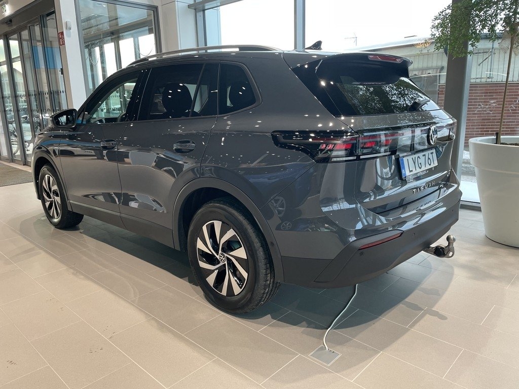 Volkswagen Tiguan 1.5 eTSI 2026, bild 6/10