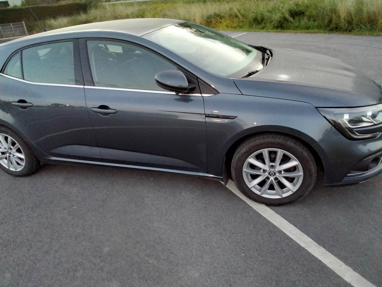 Renault Megane 1.5 dCi Euro 6 2017, bild 3/4