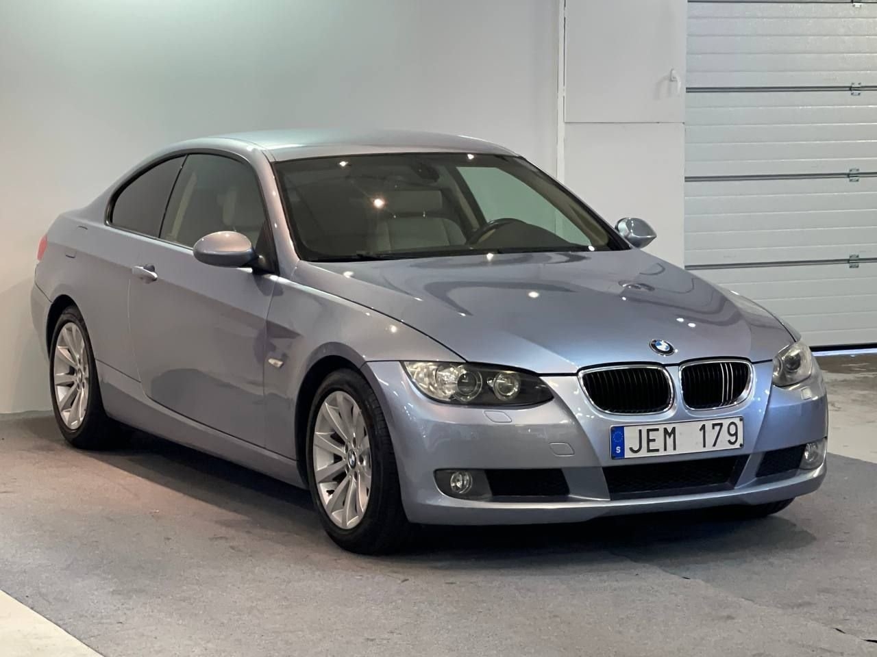 BMW 320 i Coupé COMFORT 2009, photo 3/10