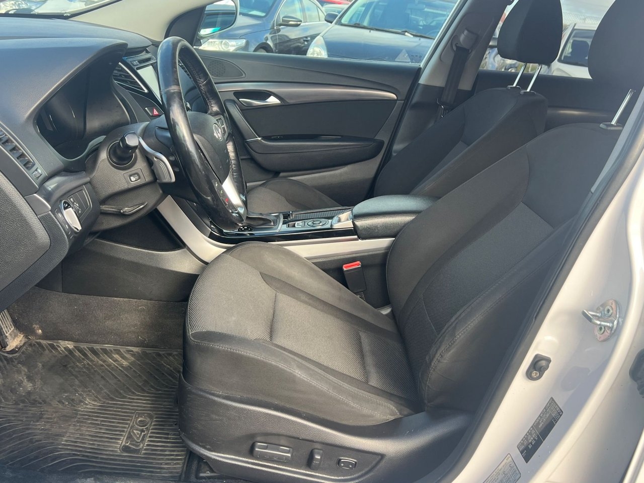 Hyundai i40 2014, kuva 6/10