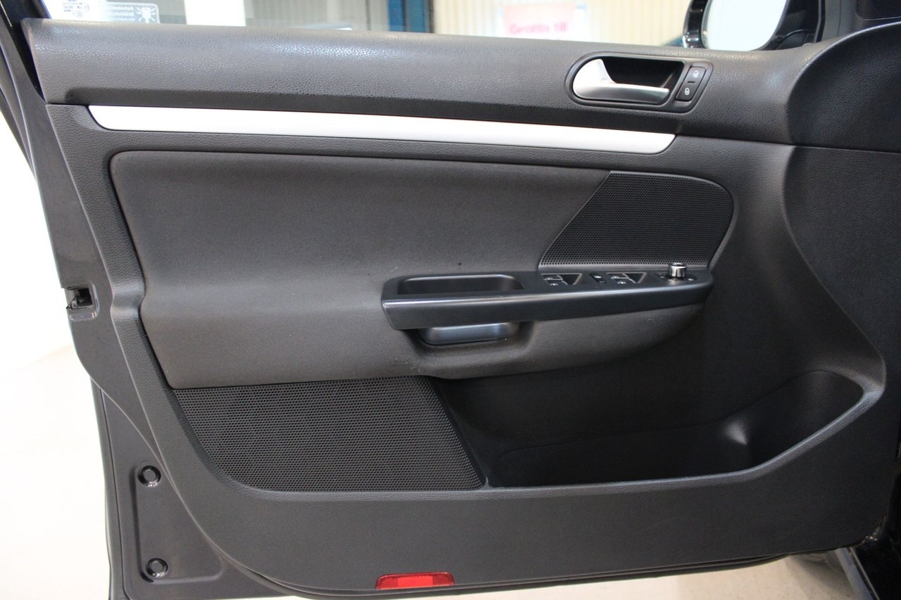 Volkswagen Golf 2011, bild 7/10