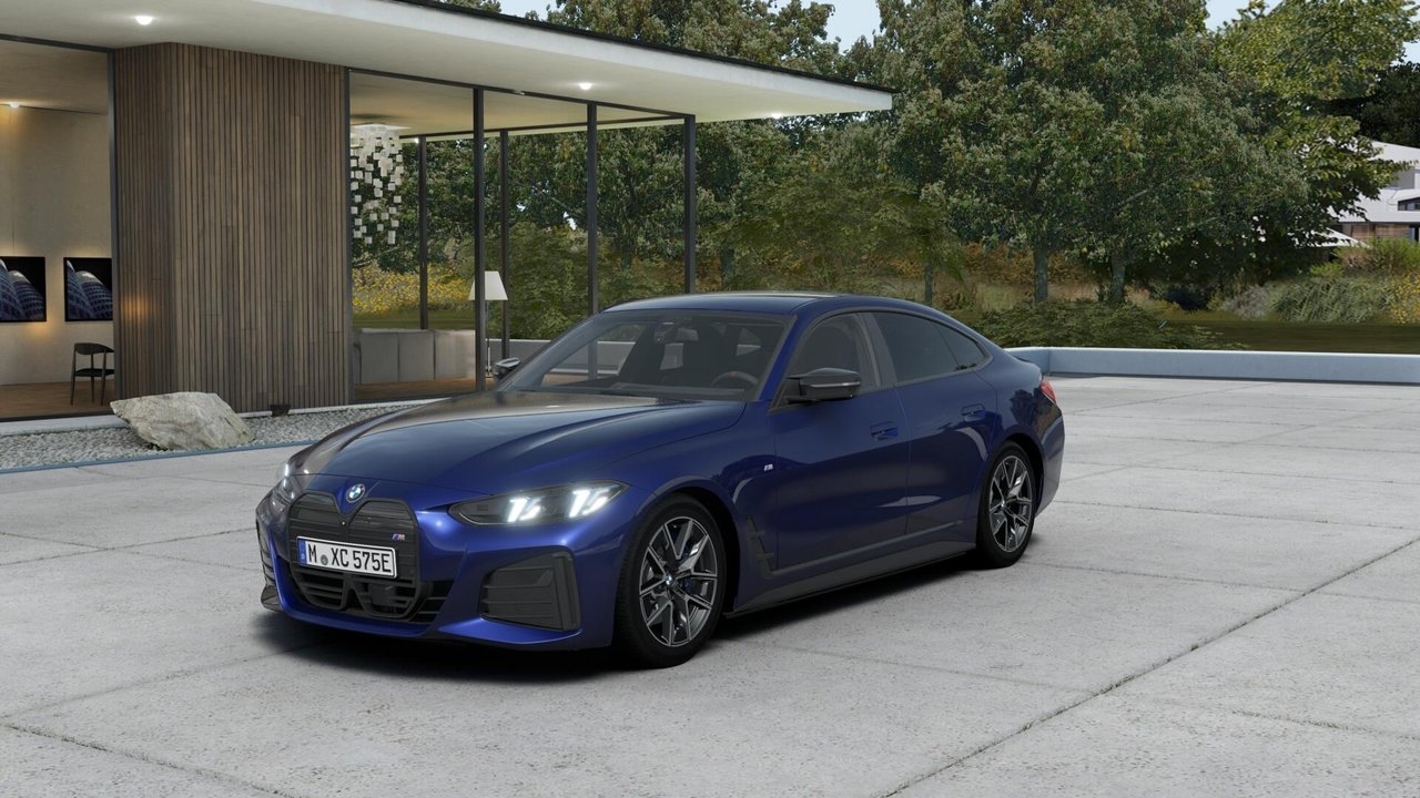 BMW i4
