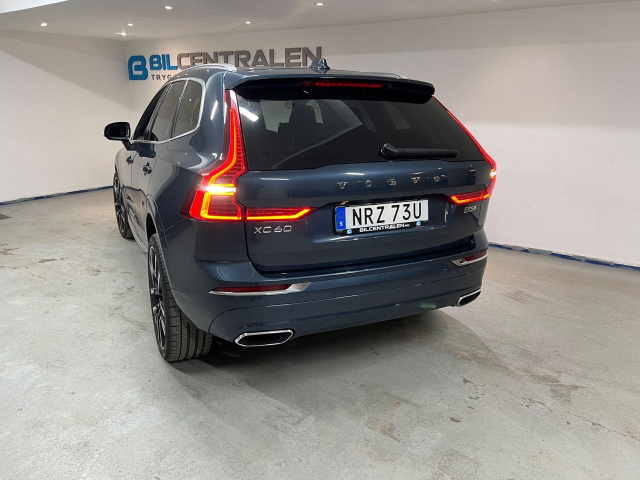Volvo XC60 2020, photo 7/10