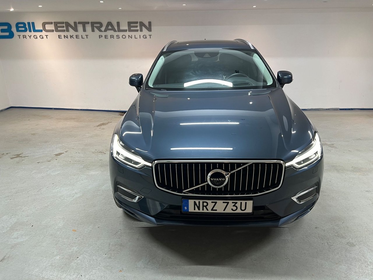 Volvo XC60 2020, photo 4/10
