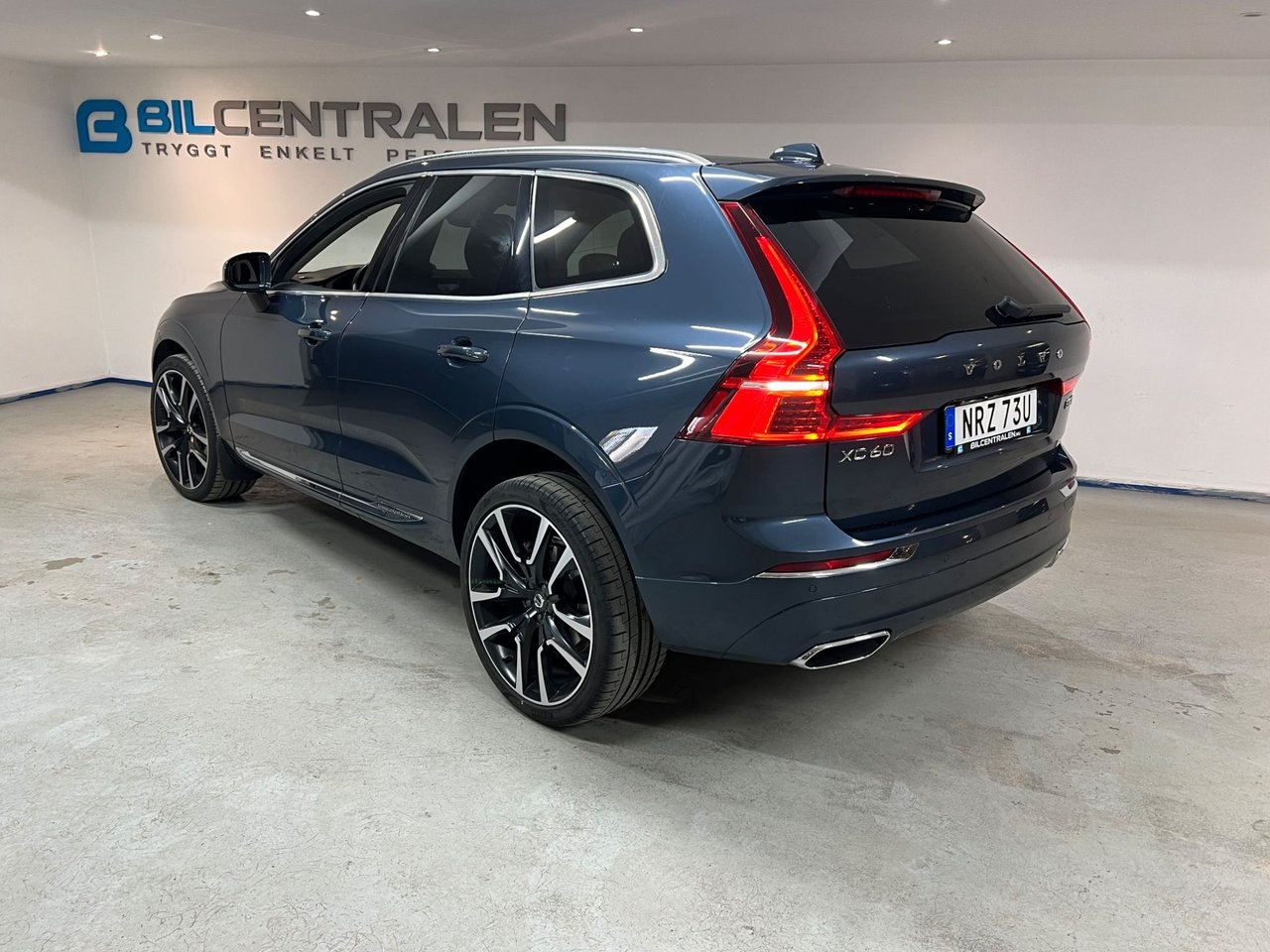 Volvo XC60 2020, photo 5/10