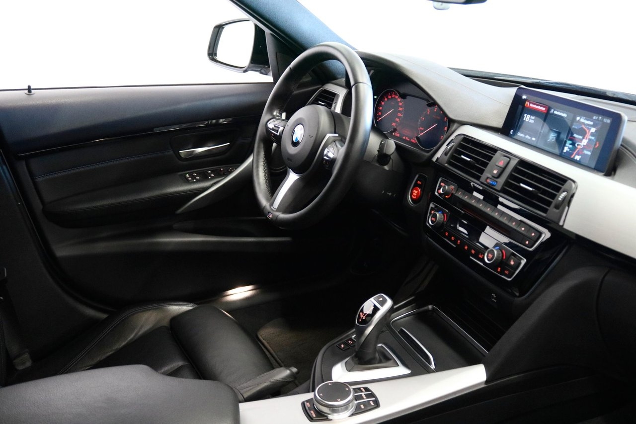 BMW 340 2018, bild 7/10