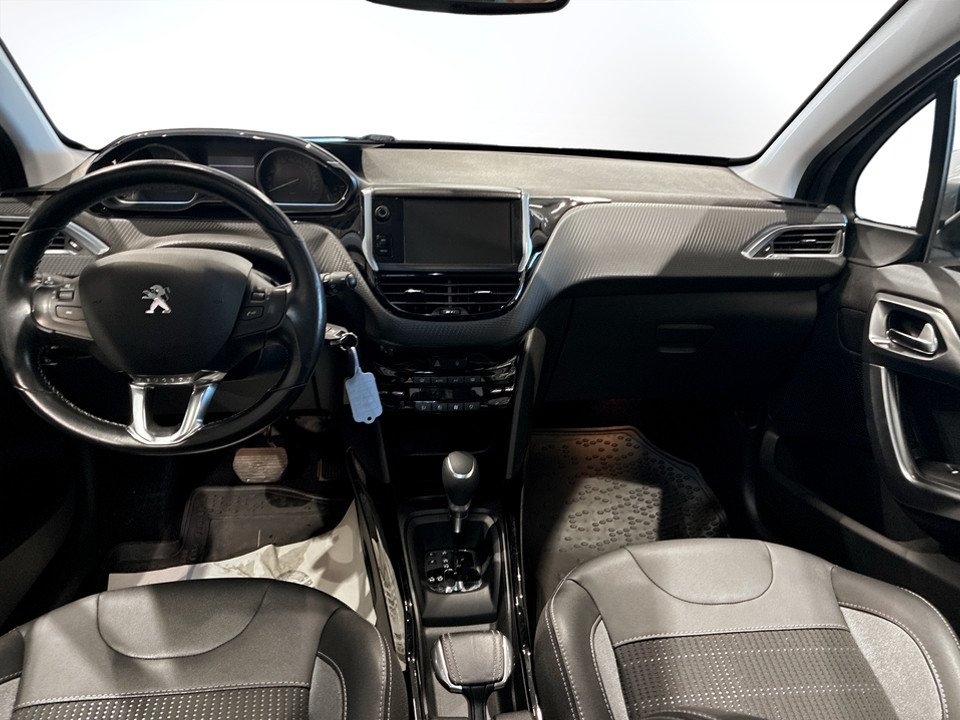 Peugeot 2008 2017, bild 6/15
