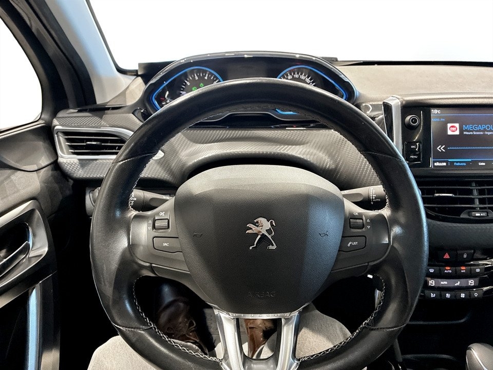 Peugeot 2008 2017, bild 7/15
