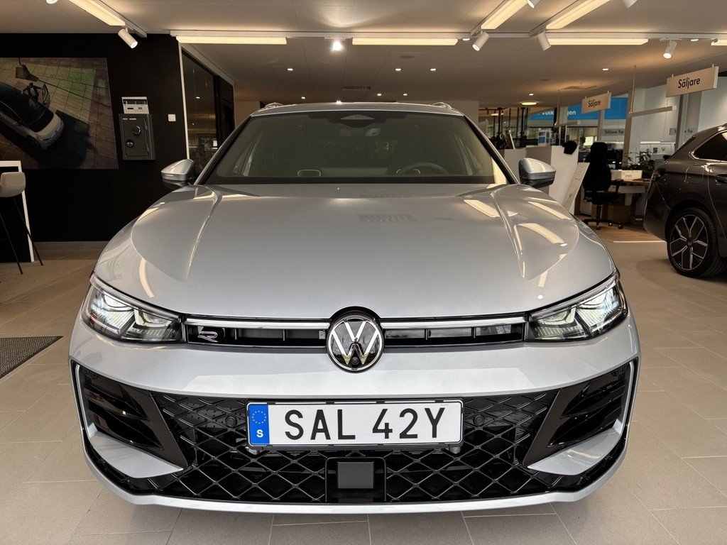 Volkswagen Passat 2026, bild 3/28