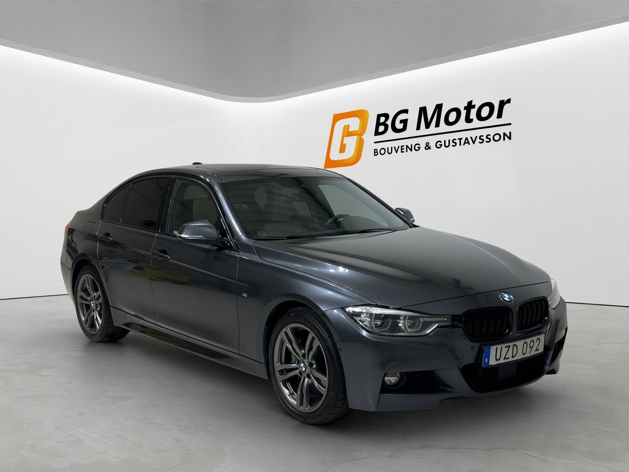 BMW 340 i 326HK xDrive Aut M Sport Drag 2018, kuva 2/22