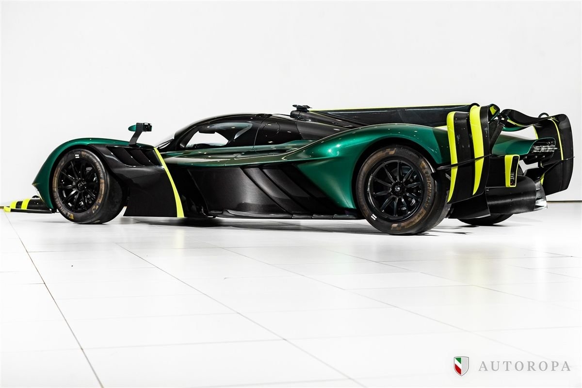 Aston Martin Valkyrie AMR Pro 2023, bild 4/10
