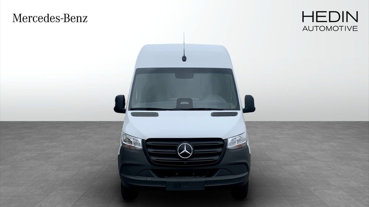 Mercedes-Benz Sprinter 2025, photo 7/9