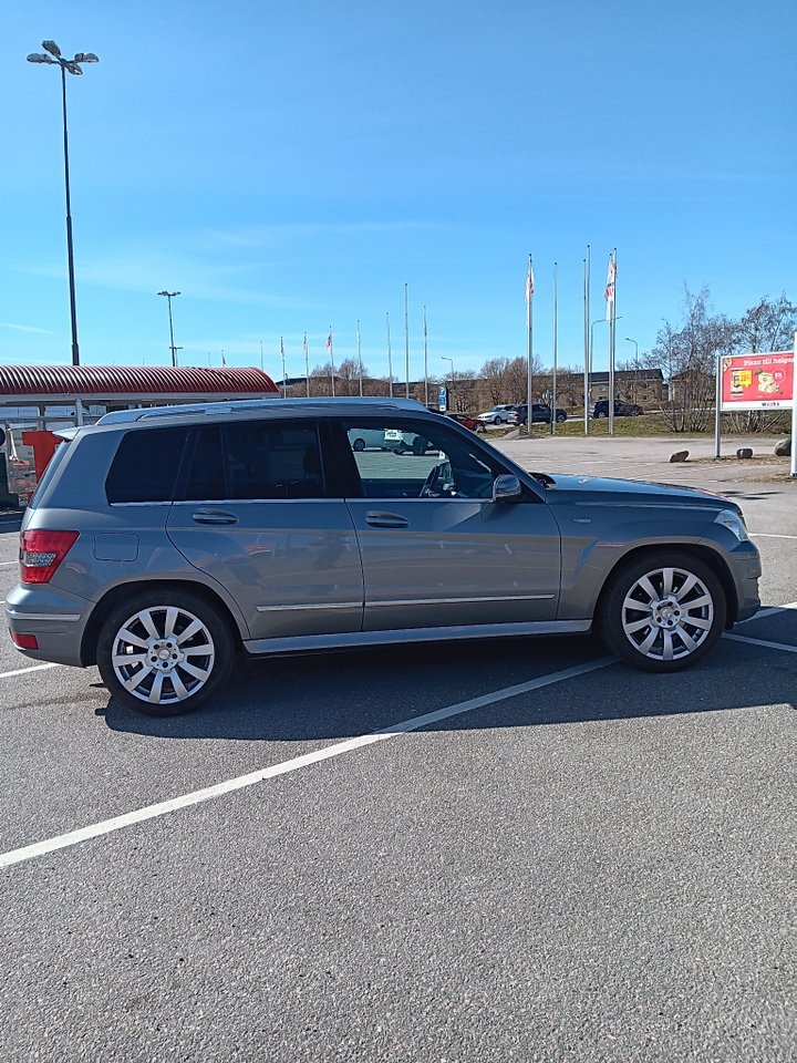 Mercedes-Benz GLK 2012, photo 2/10