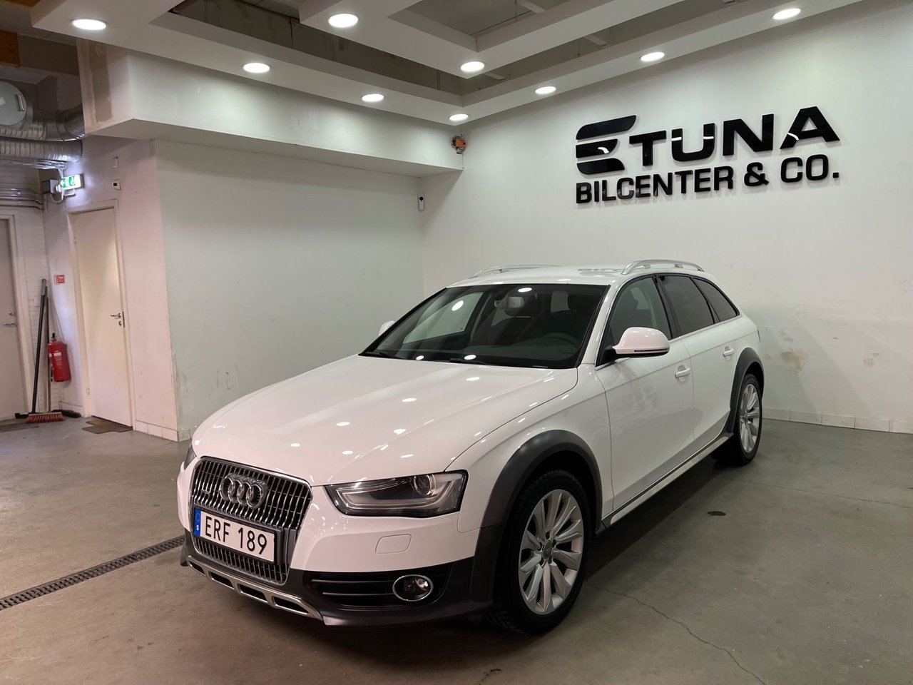 Audi A4 allroad 2013, photo 4/10