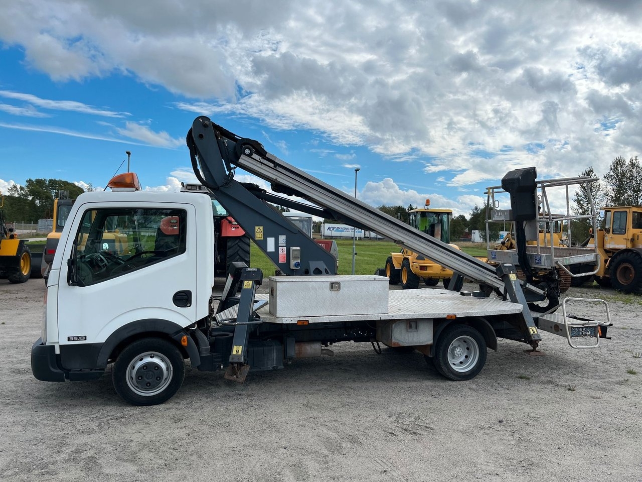 Nissan Cabstar 2007, bild 6/10
