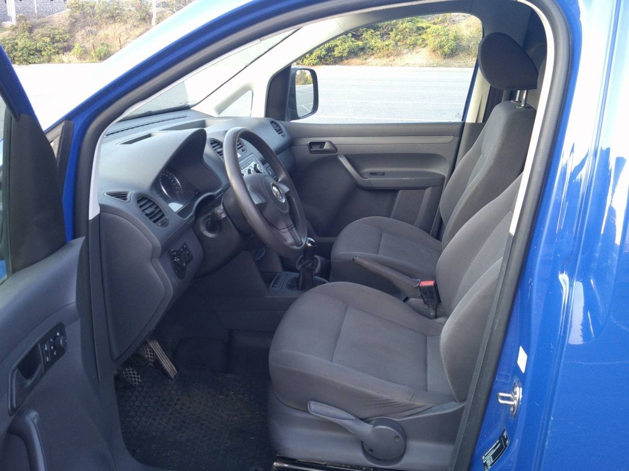 Volkswagen Caddy Maxi 1.6 TDI 2014, kuva 5/9