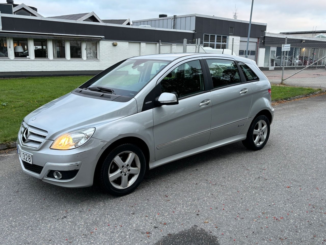 Mercedes-Benz B 2010, bild 2/10