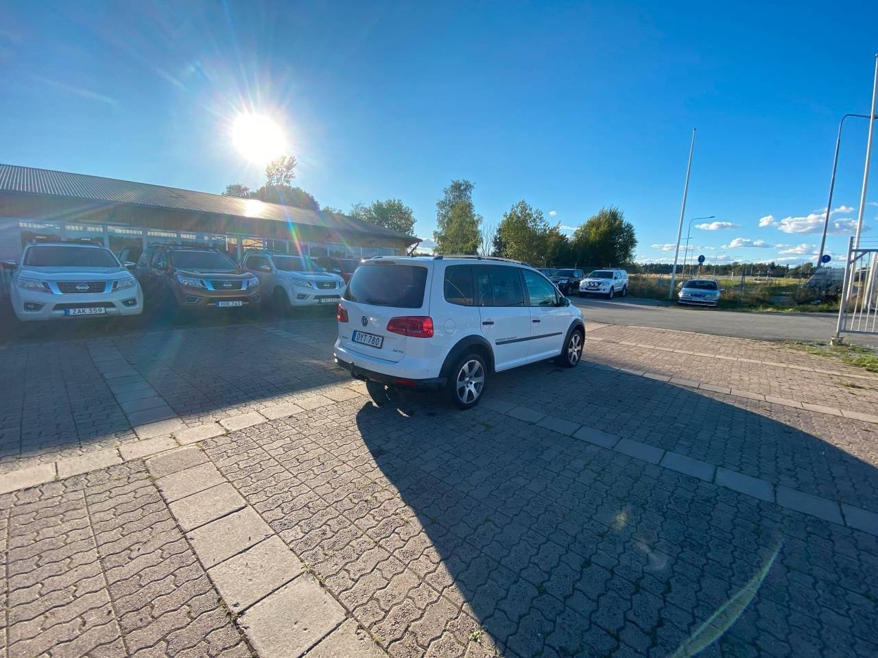 Volkswagen Touran 2012, bild 6/10