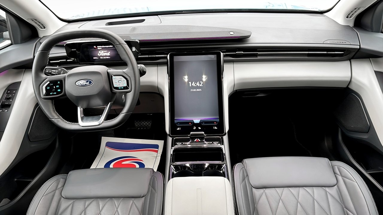 Ford Explorer 2026, photo 4/9