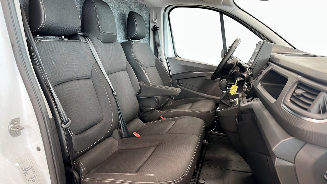 Nissan Primastar L2H1 N-Connecta Automat 2026, bild 5/9