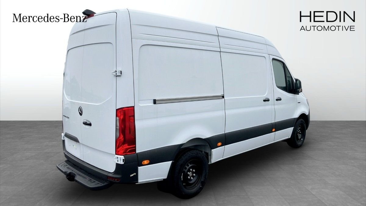 Mercedes-Benz eSprinter 2025, photo 2/10