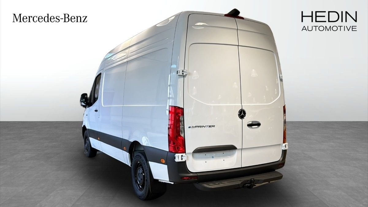Mercedes-Benz Sprinter 2025, bild 2/9