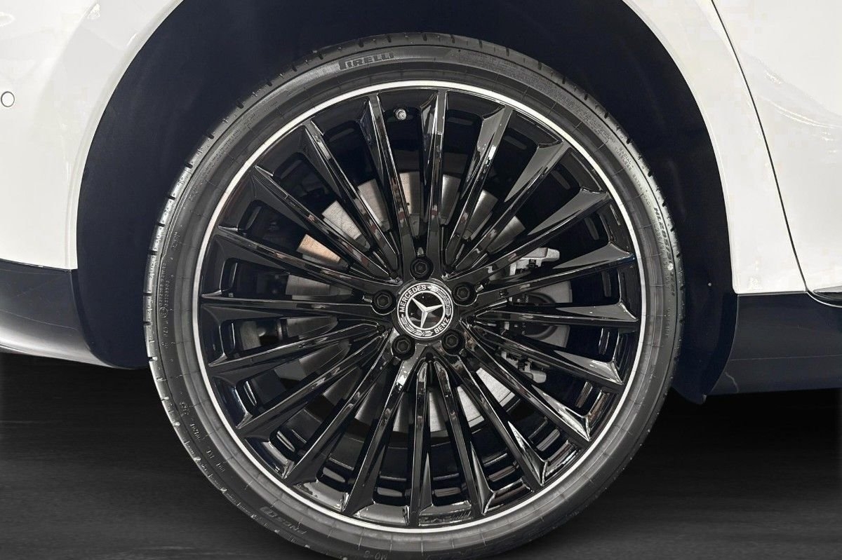 Mercedes-Benz EQE 2025, bild 5/10
