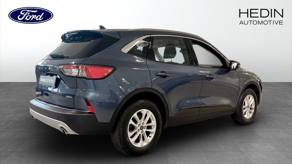 Ford Kuga Titanium PHEV 2023, bild 2/10
