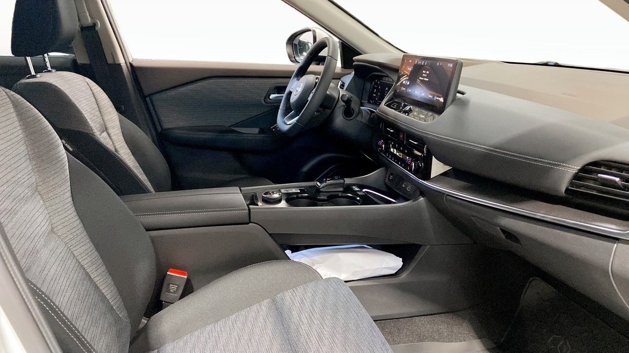 Nissan X-Trail 2025, bild 3/17