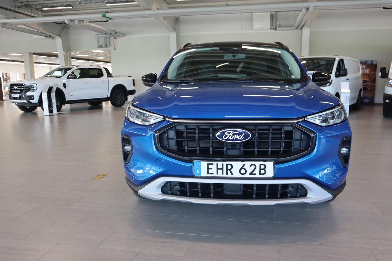 Ford Kuga Active X Plug-In Hybrid 2024, photo 3/10