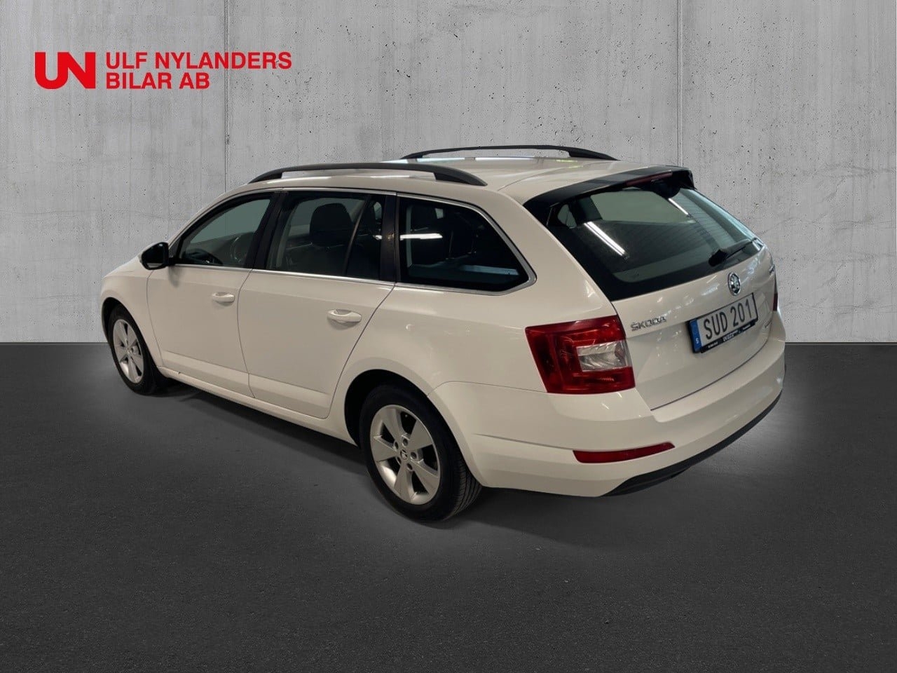 Skoda Octavia 2015, bild 2/15