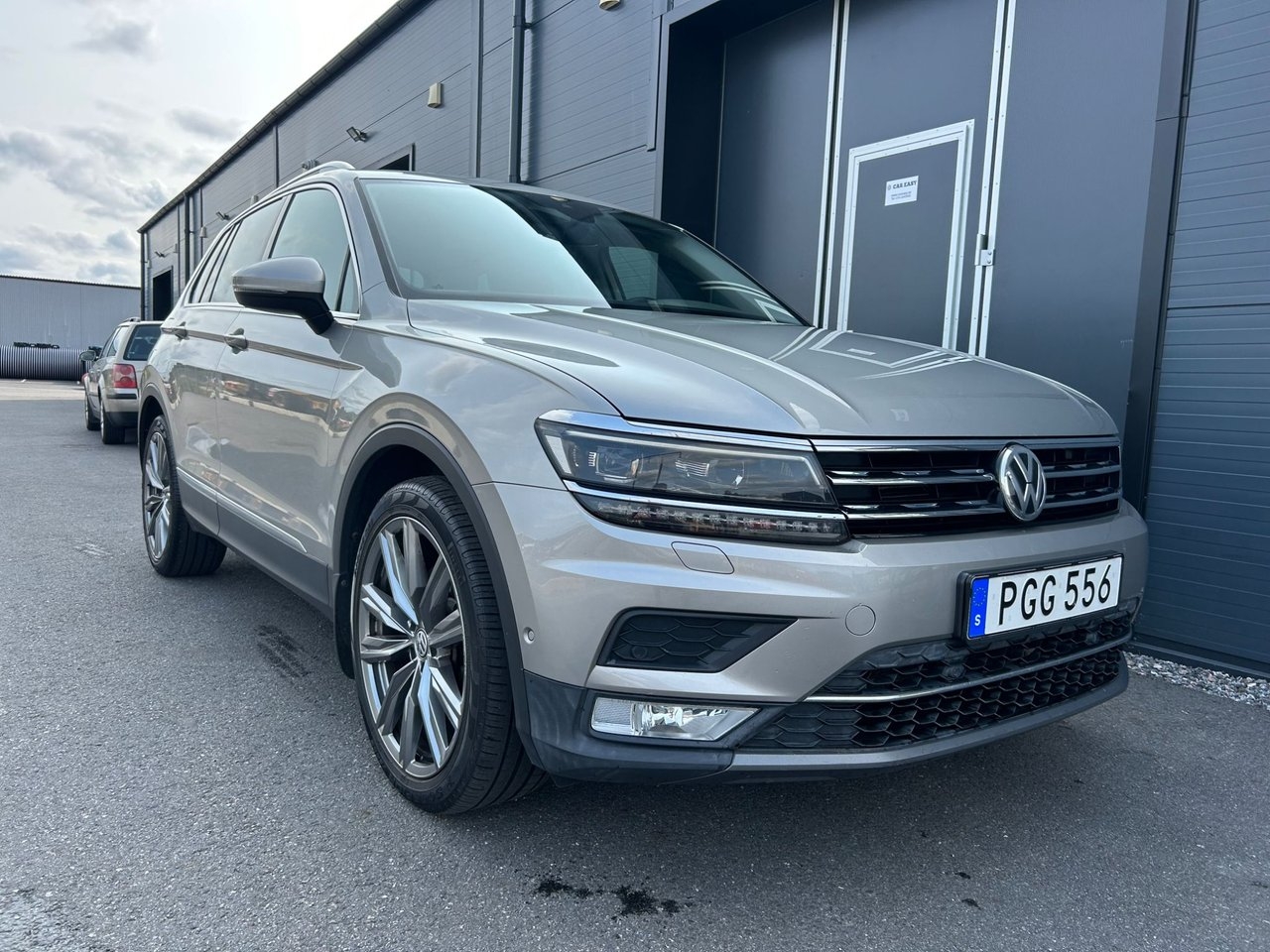 Volkswagen Tiguan 2017, bild 3/10