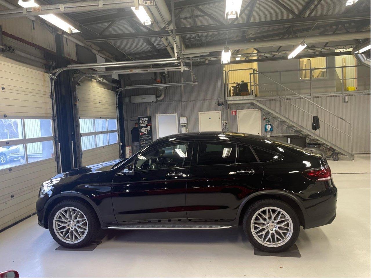 Mercedes-Benz GLC 300 de Coupe' 2022, bild 6/18