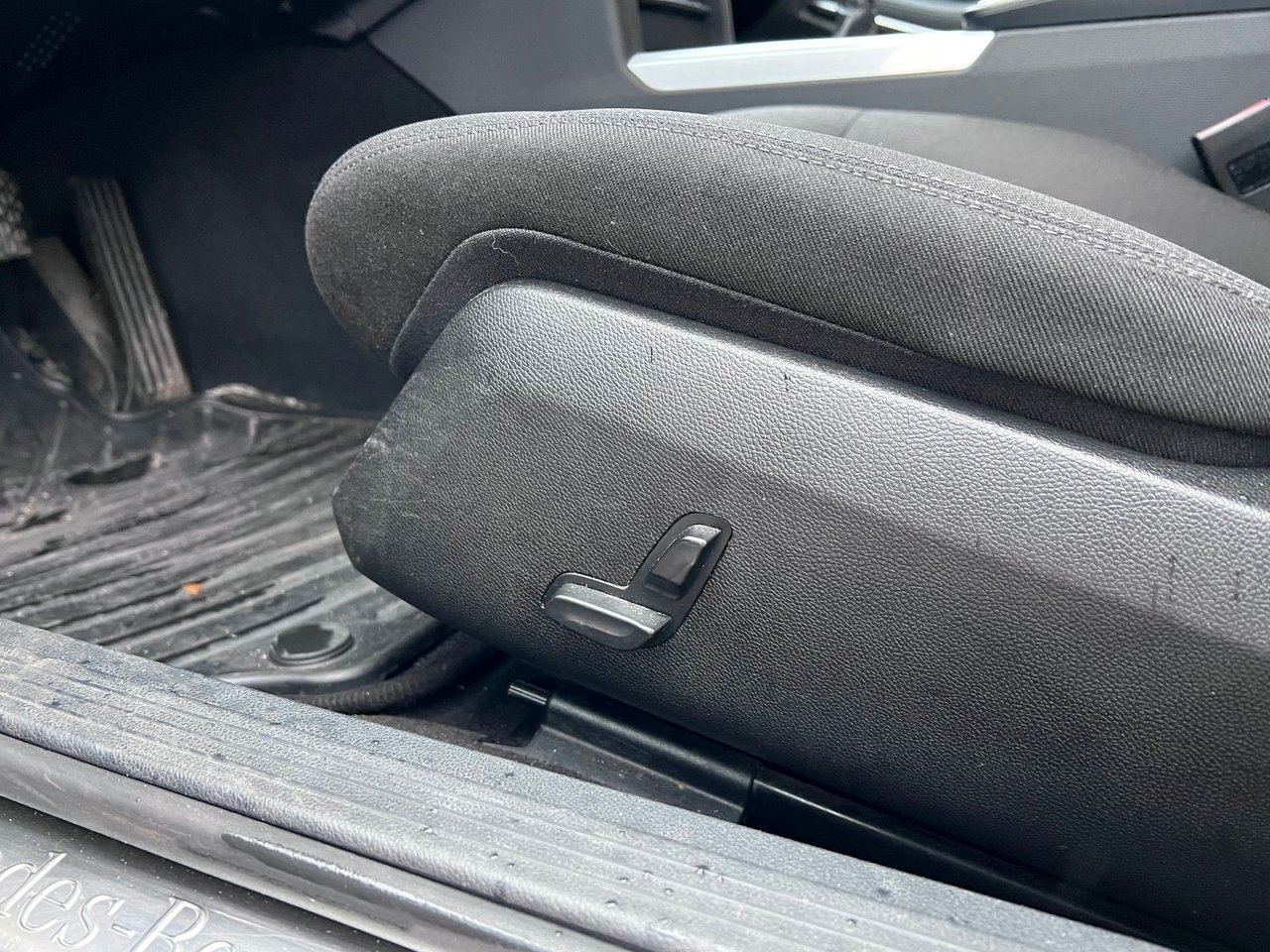 Mercedes-Benz E 2011, bild 7/9