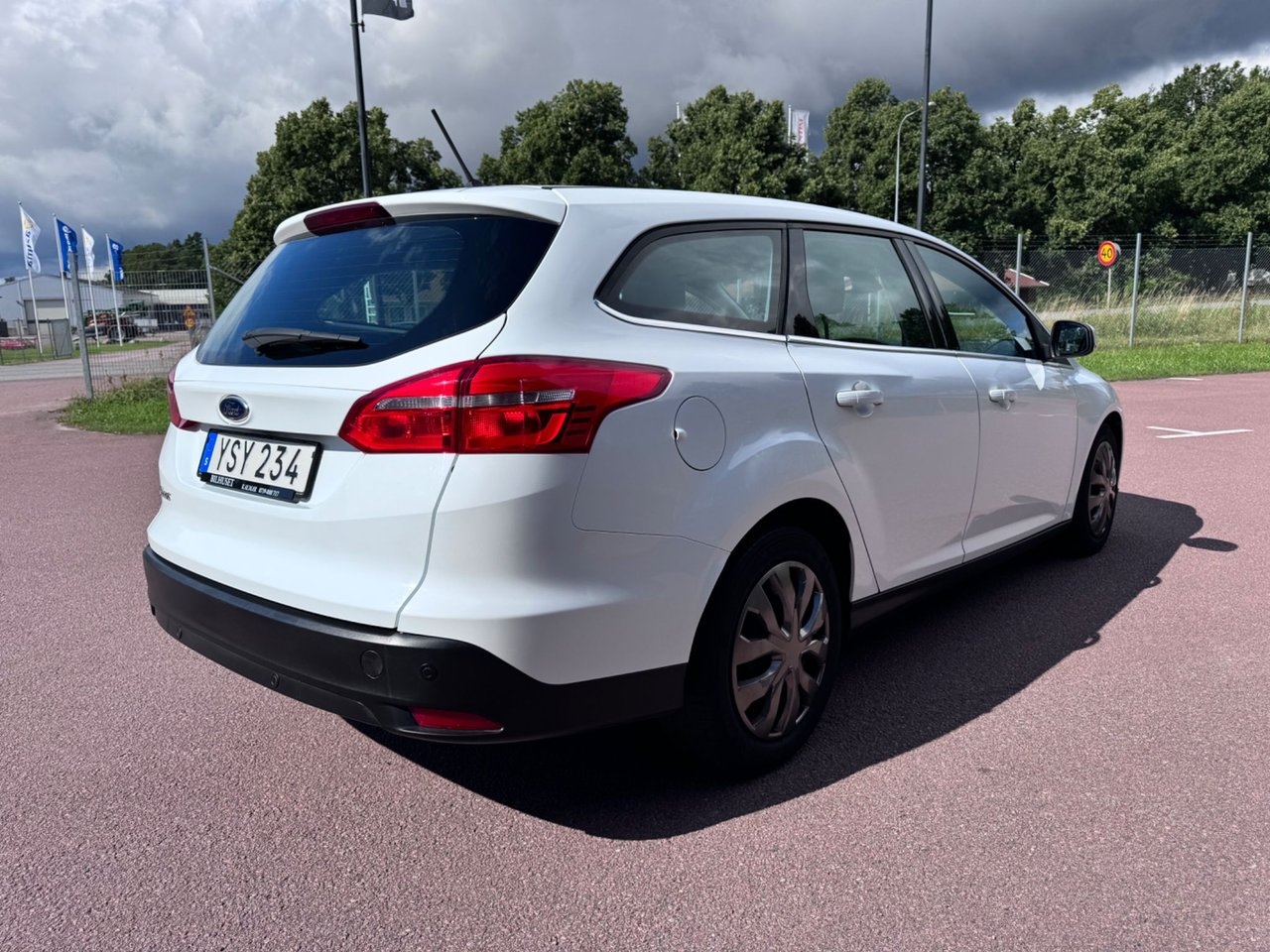 Ford Focus 2018, bild 3/9
