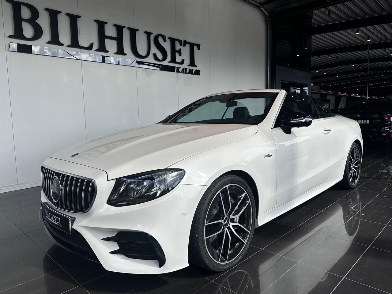Mercedes-Benz E