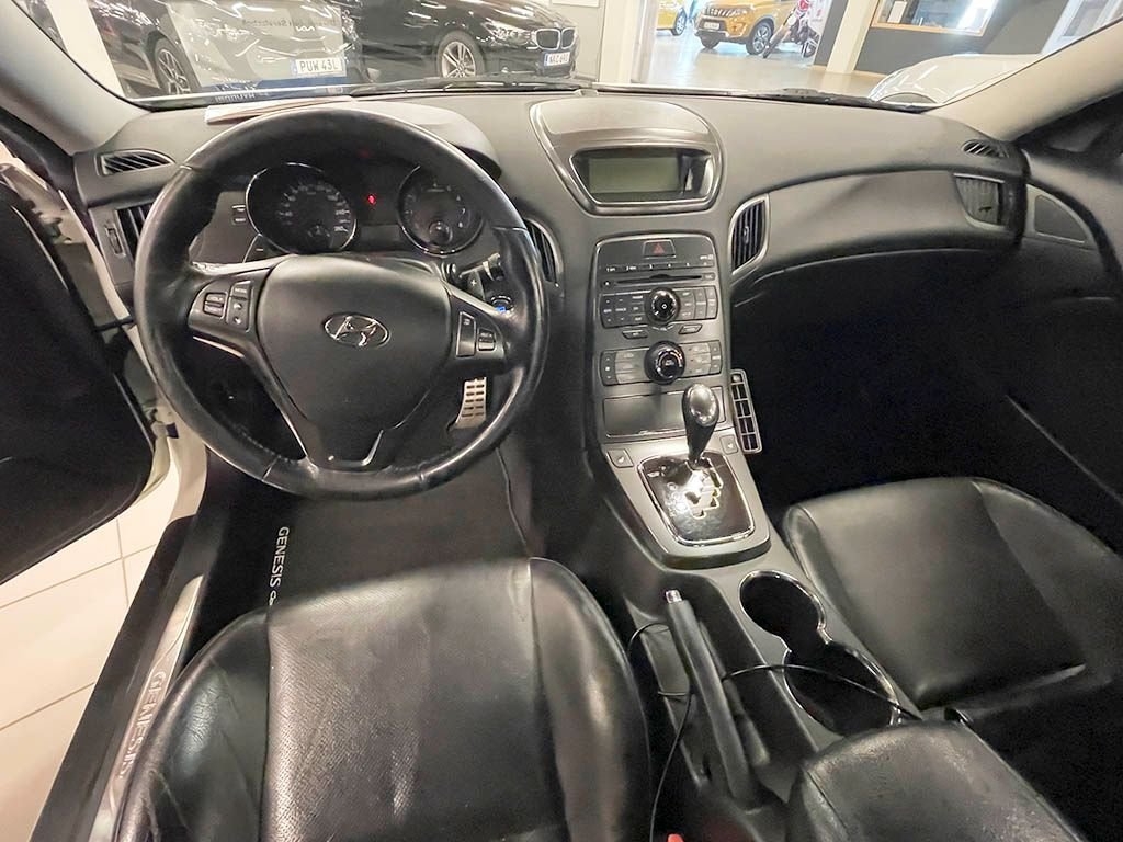 Hyundai Genesis 2011, bild 6/6