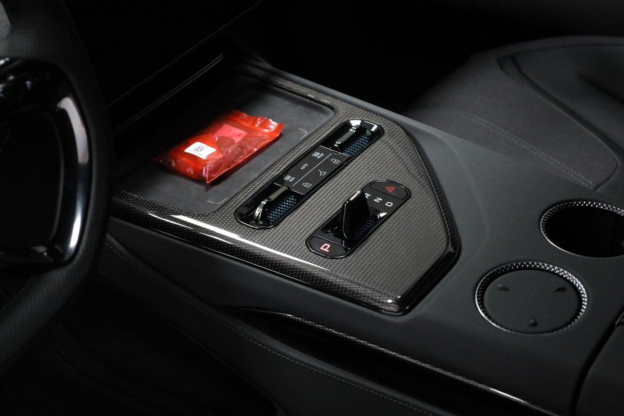 Lotus Emeya 600 Business Edt 2025, bild 4/10