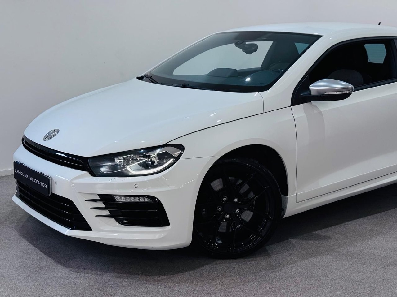 Volkswagen Scirocco R 2.0 TSI R 280hk 2016, bild 2/10