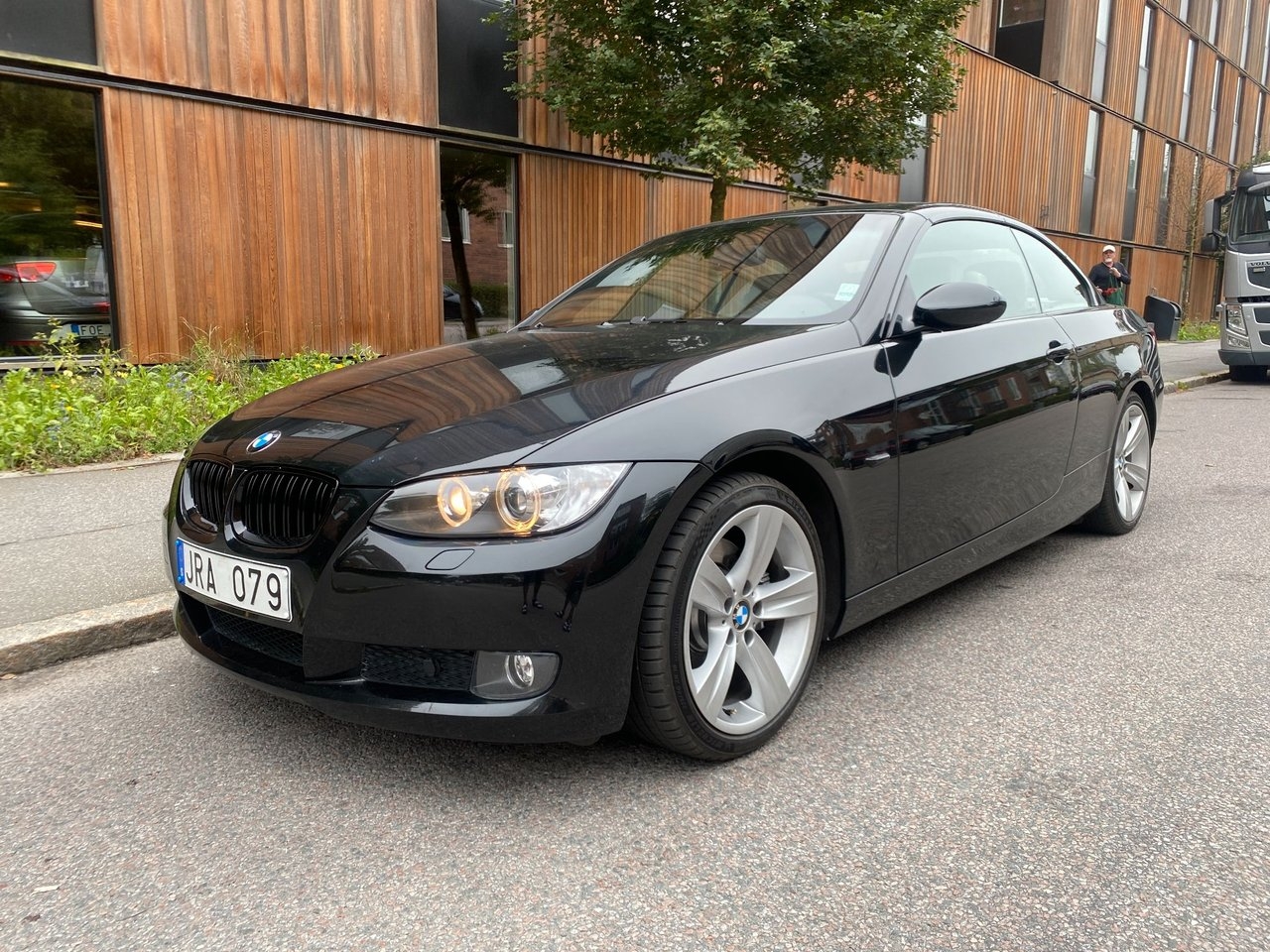 BMW 325 2009, kuva 3/24