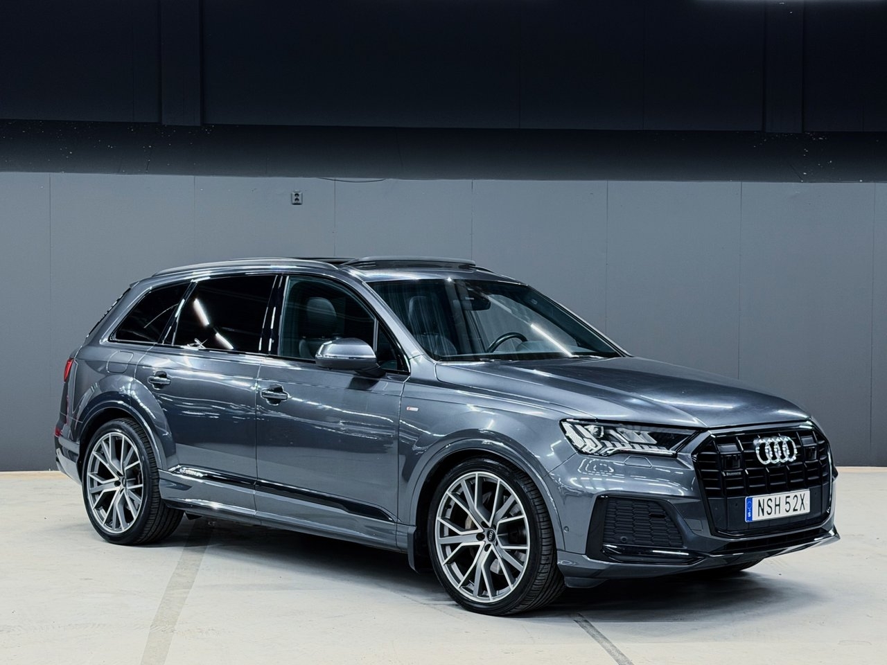 Audi Q7 50 TDI 2020, photo 2/38