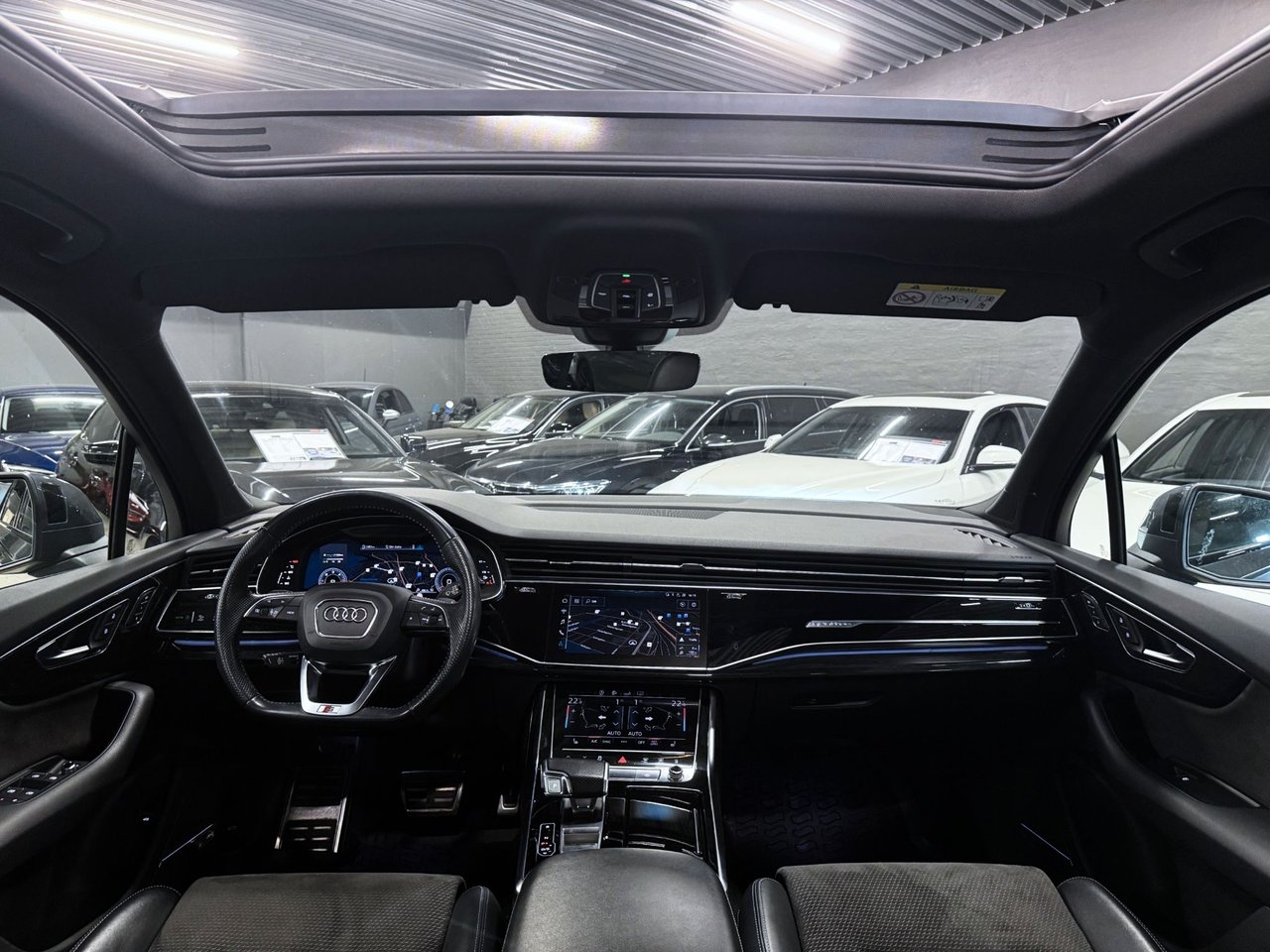 Audi Q7 50 TDI 2020, photo 5/38