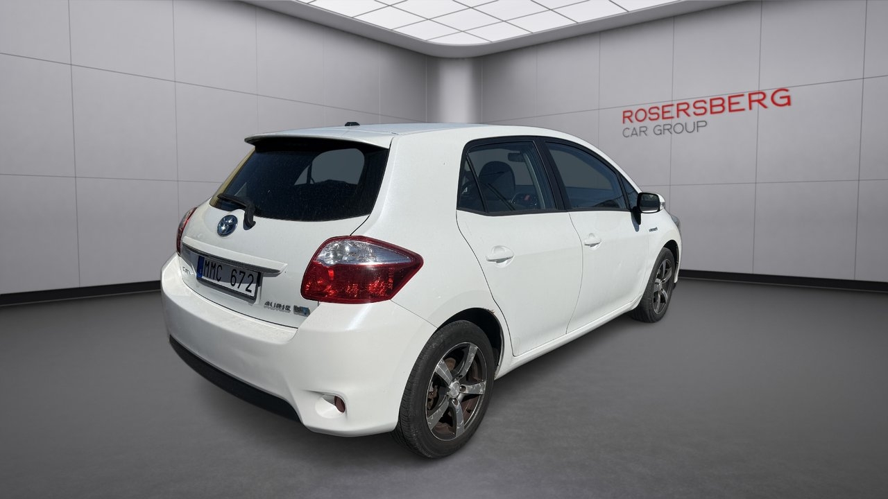 Toyota Auris HYBRID e-CVT HSD PLUS 2011, bild 3/10