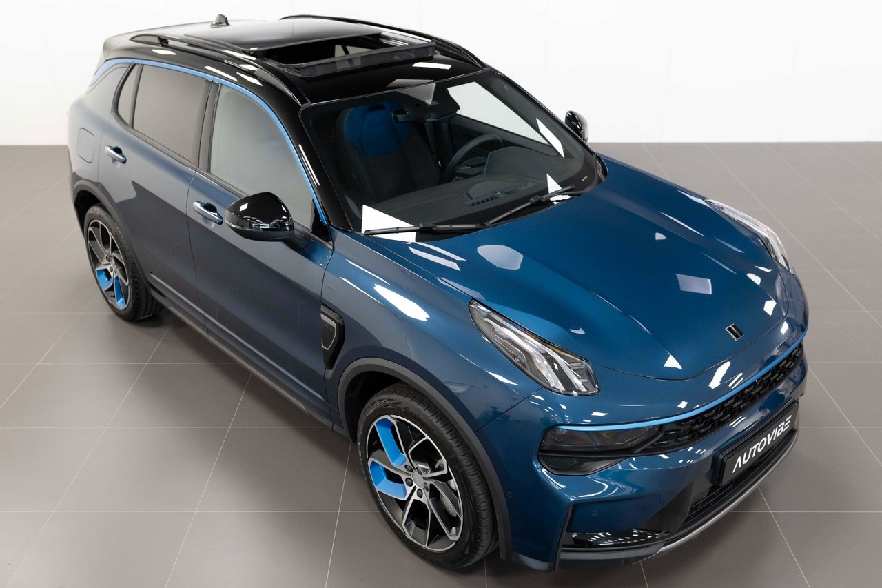 Lynk & Co 01 PHEV 2023, bild 7/10