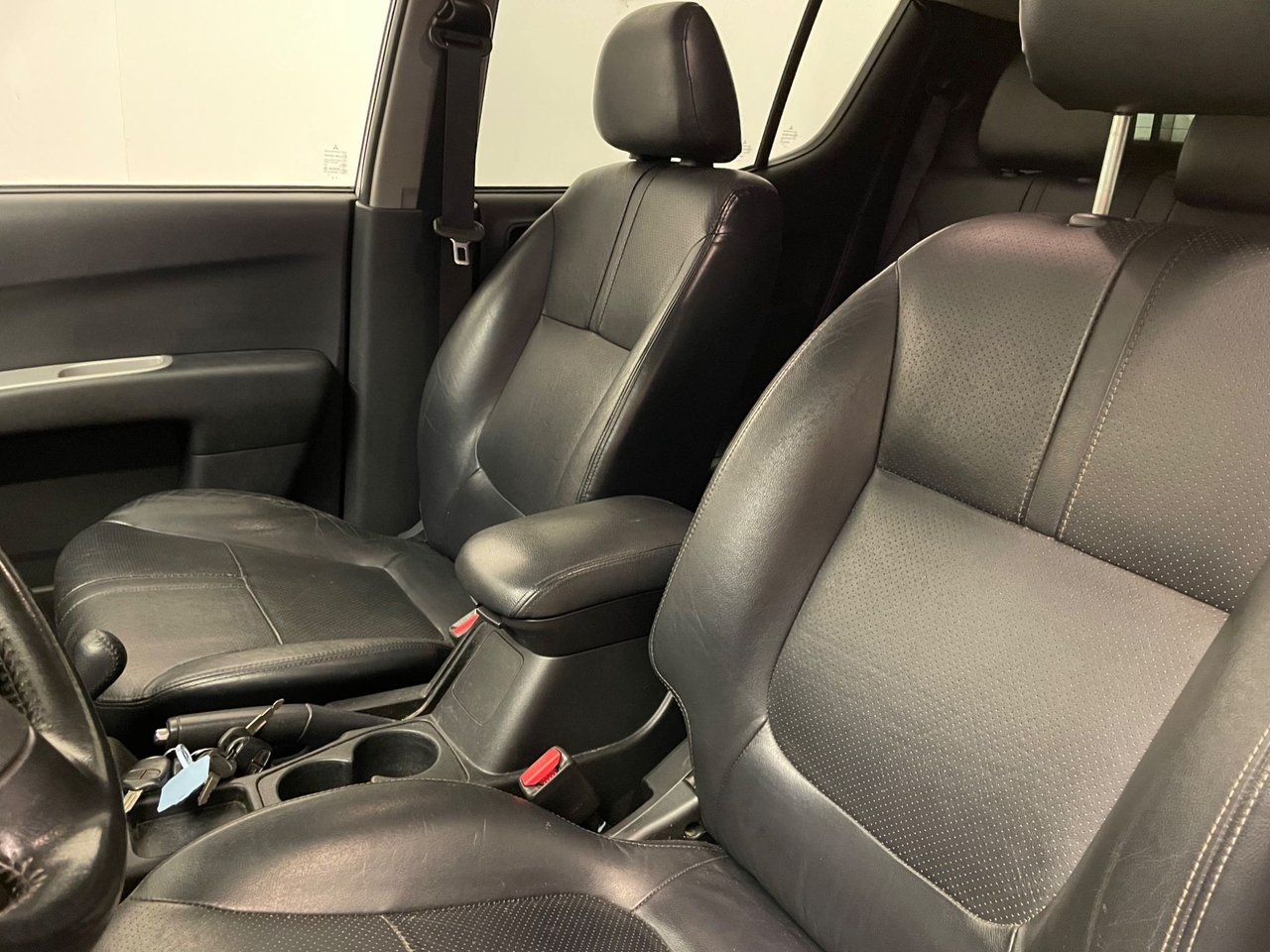 Mitsubishi L200 DH 2.5 DI-D 4x4 Automat 2015, bild 4/10