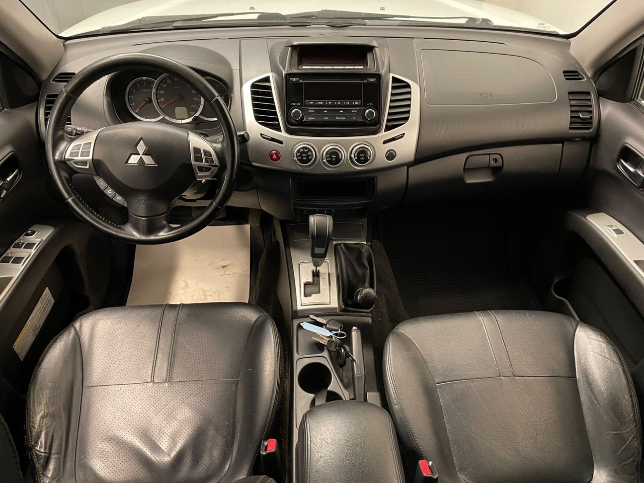 Mitsubishi L200 DH 2.5 DI-D 4x4 Automat 2015, bild 6/10