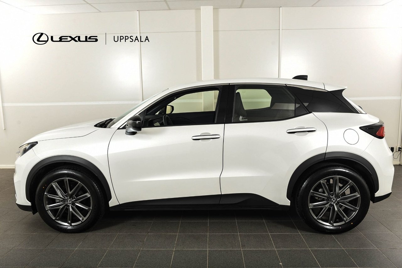 Lexus LBX 1.5 Elegant Techpaket FWD 2024, bild 2/10