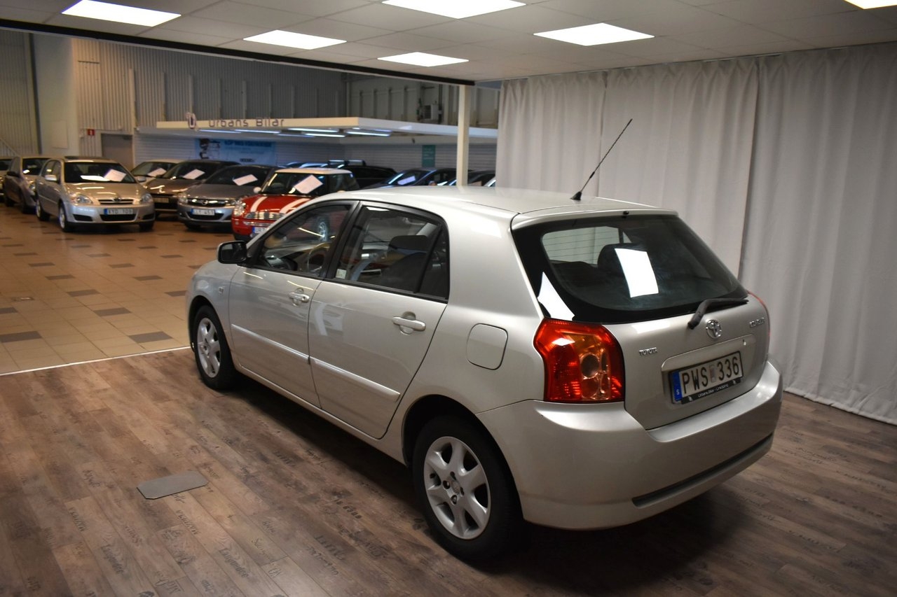 Toyota Corolla 1.6 VVT-i (110hk) 2007, bild 4/10