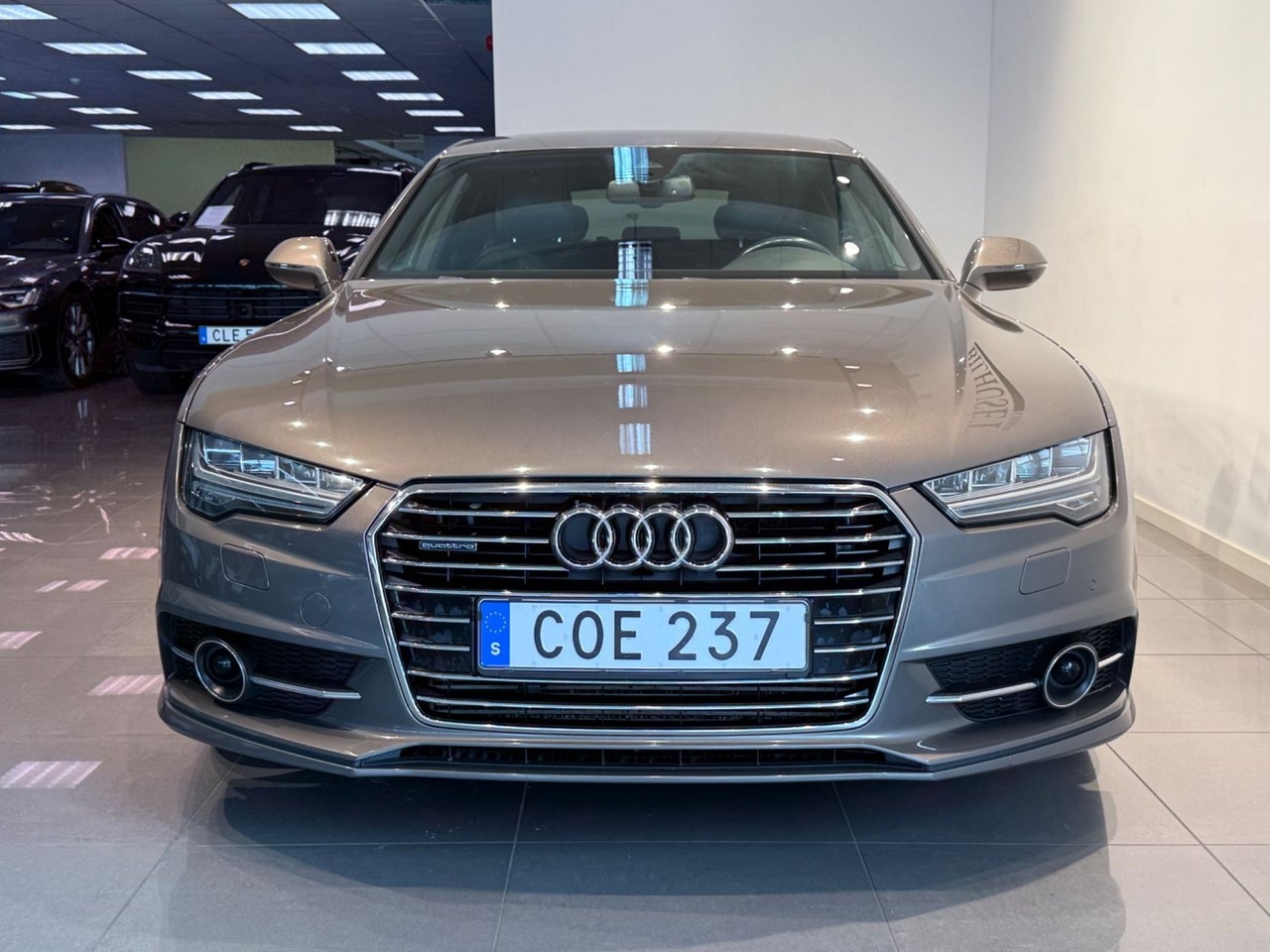 Audi A7 2015, photo 2/15