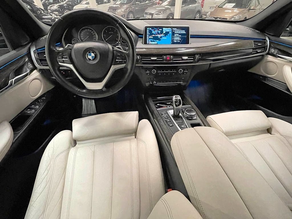 BMW X5 xDrive30d Steptronic 258hk 2014, bild 6/7